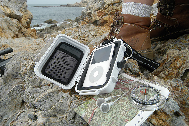 Pelican i1010 iPod Case - Rugged Hard Cases