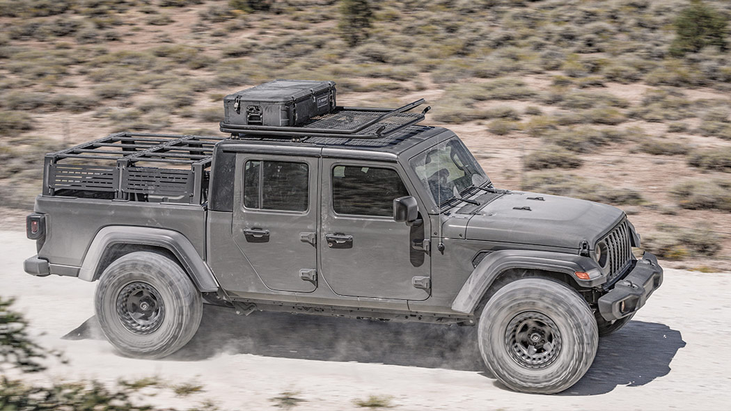pelican 140r cargo case roof rack mount