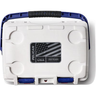 PEL_AM250_20QT_On_White_Top