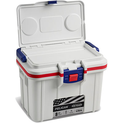 PEL_AM250_8QT_On_White_Angle_Top_Compartment_Open