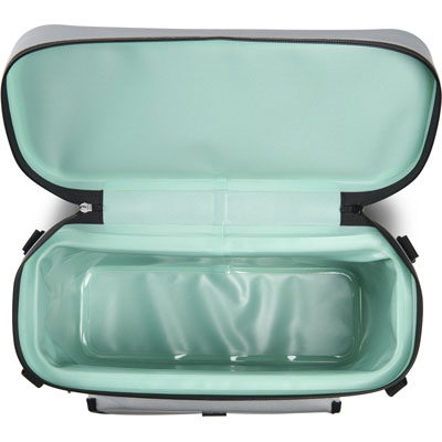 SP26_PEL_Carry_Dayventure_Grey_Onwhite_Top