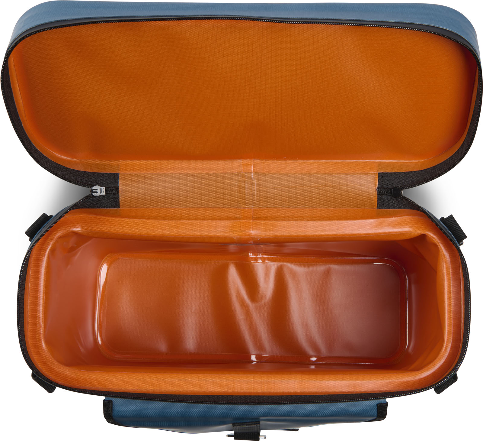 SP26_PEL_Carry_Dayventure_Indigo_Onwhite_Top