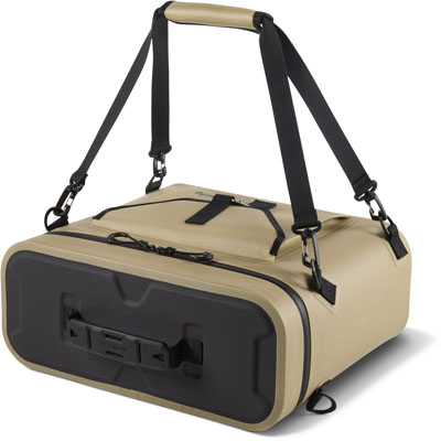 SP26_PEL_Carry_Dayventure_Tan_Onwhite_Angle3