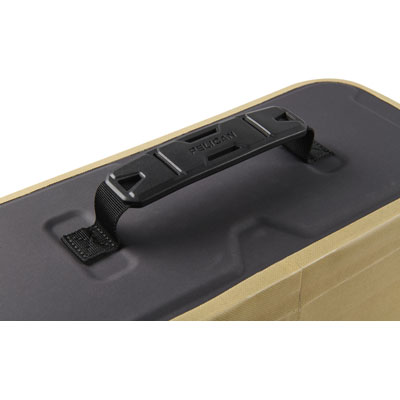 SP26_PEL_Carry_Dayventure_Tan_Onwhite_Detail Handle