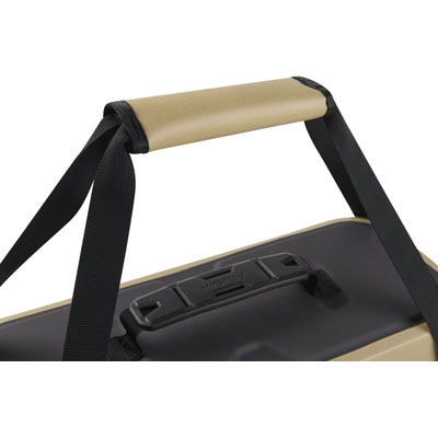 SP26_PEL_Carry_Dayventure_Tan_Onwhite_Detail Strap