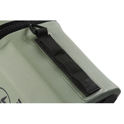 SP26_PEL_Cooler_Dayventure_Cube_SOFT CCUBE DSG_DesertSage_Onwhite_Macro_Loops