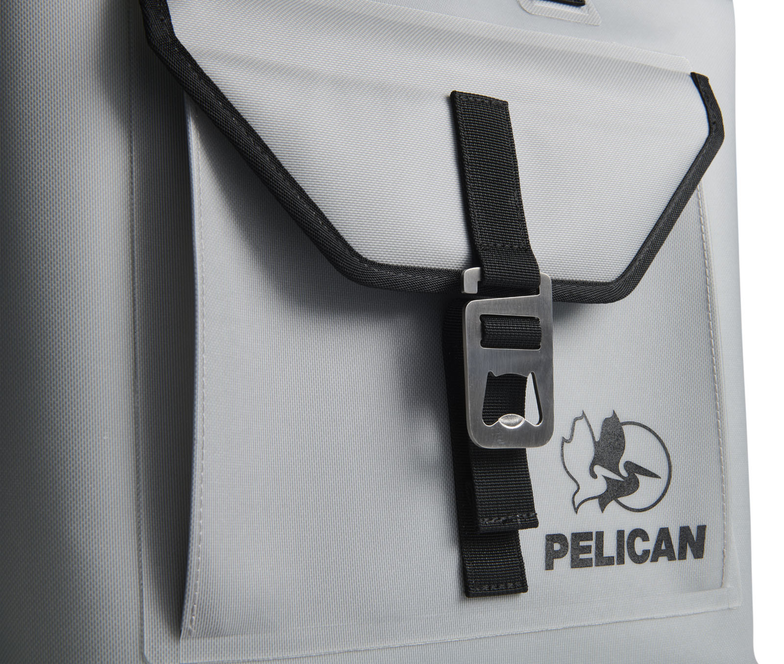 SP26_PEL_Tote_Dayventure_Grey_Onwhite_Detail1