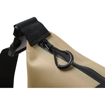 SP26_PEL_Tote_Dayventure_Tan_Onwhite_Detail5