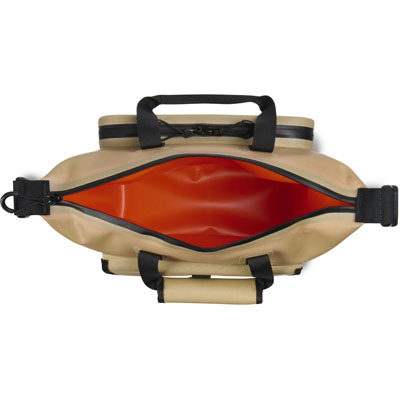 SP26_PEL_Tote_Dayventure_Tan_Onwhite_Top