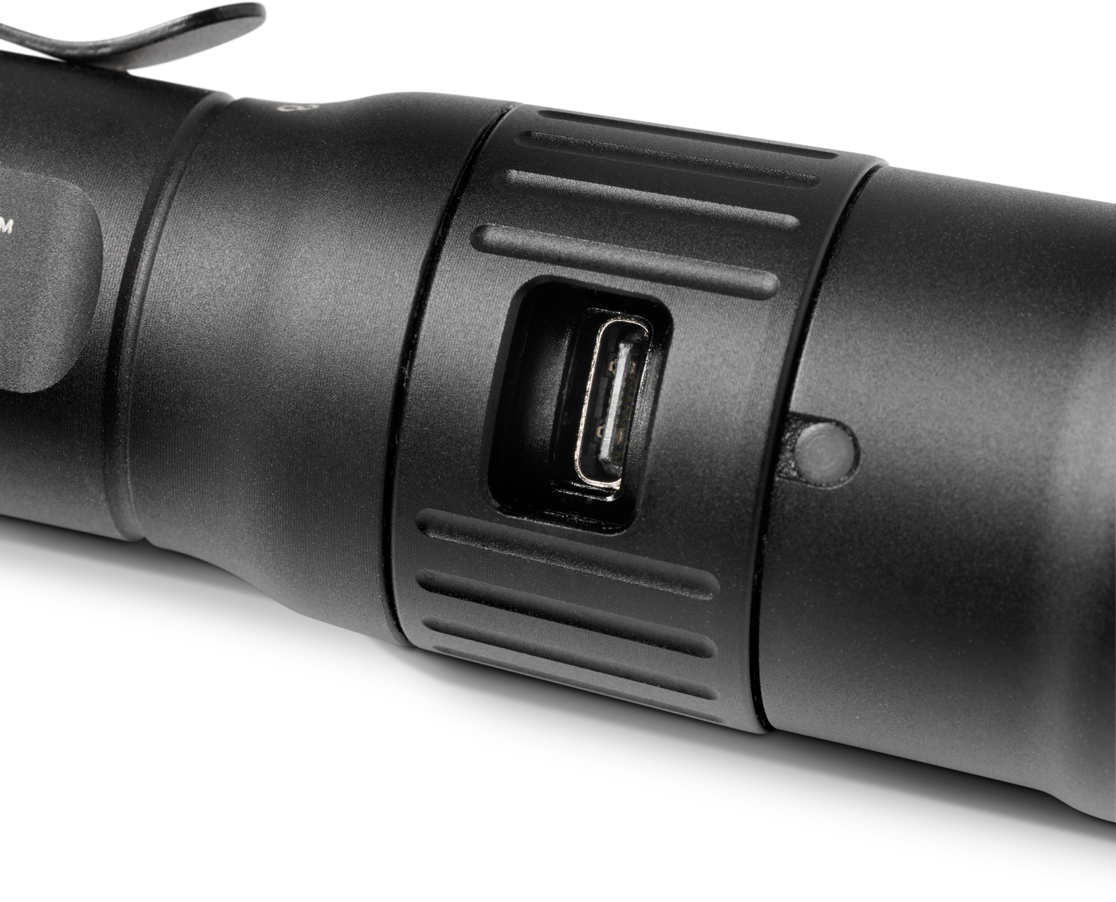 PEL_7600G2 BLACK_USB C_MACRO_ONWHITE_med