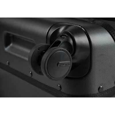 AEGIS 22L 4 WHEEL_BLK_DETAIL 6_Peli