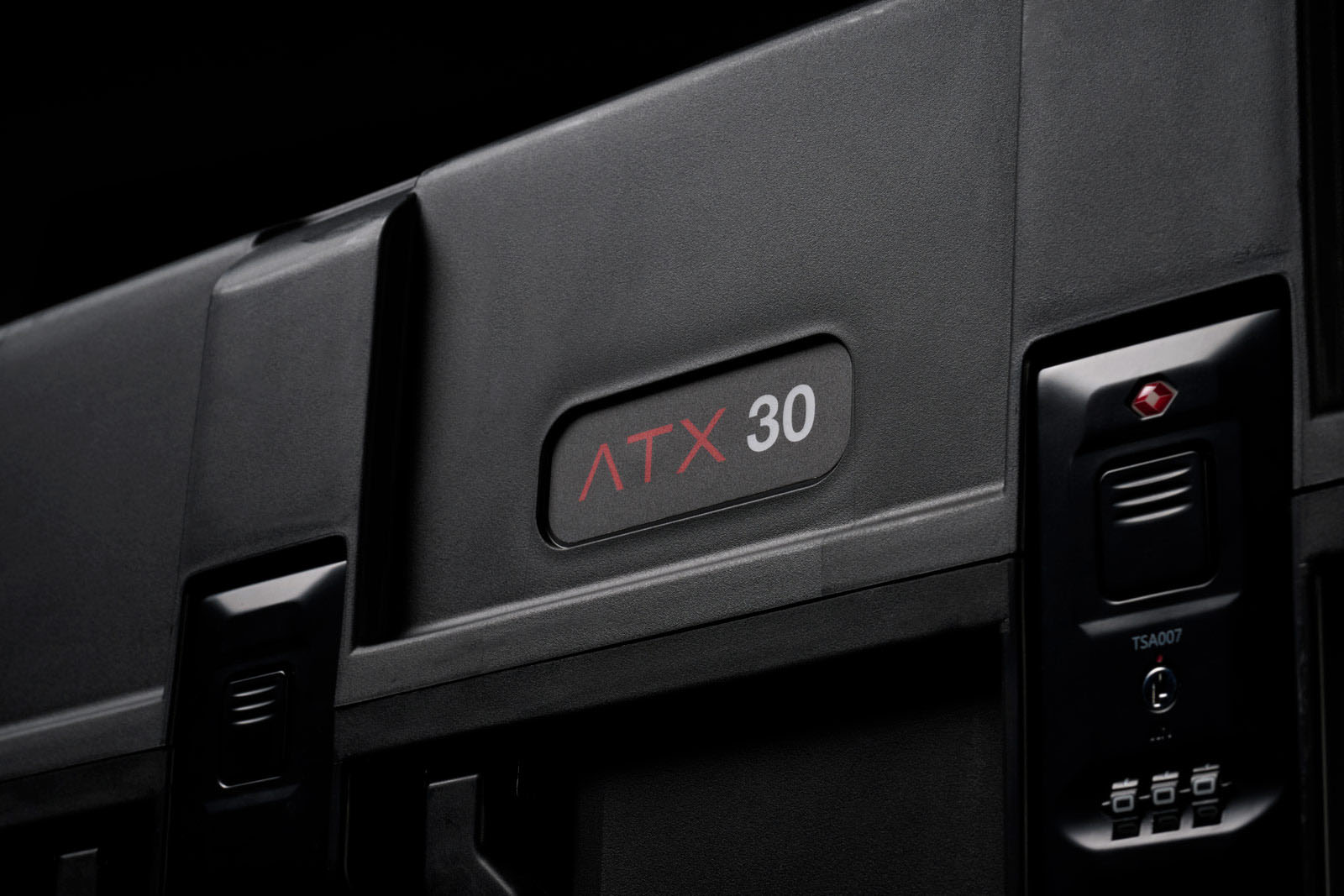 peli atx 30 black detail 01