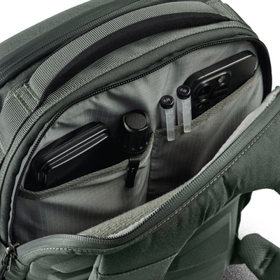 2025_PELI_AEGIS_TravelPack_CHAR_OnWhite_Laptop pocket 2